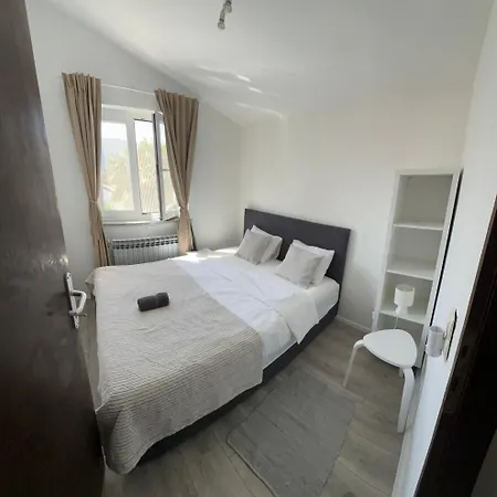 House Demaro Apartman
